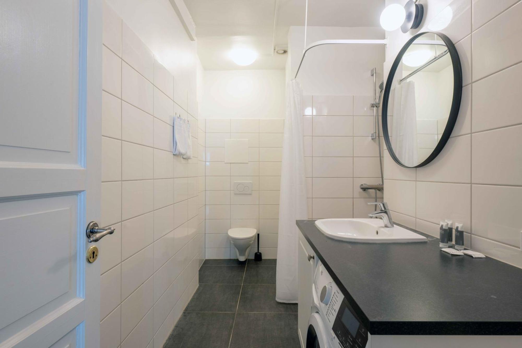 Spacious Tivoli Gardens W 3 Bedrooms *